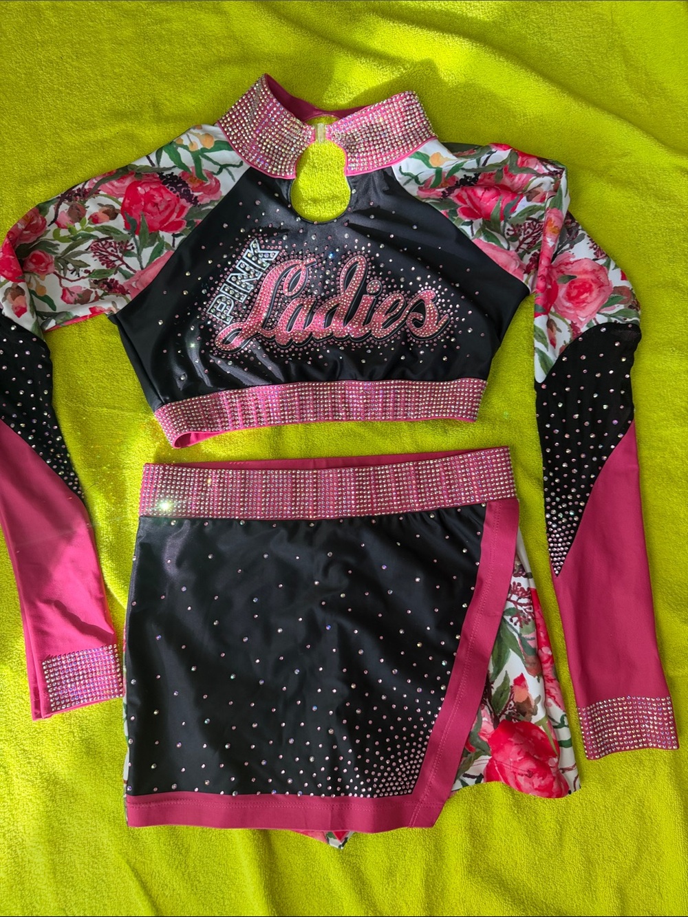 Girls Cheer Costume Set - Pink and Black